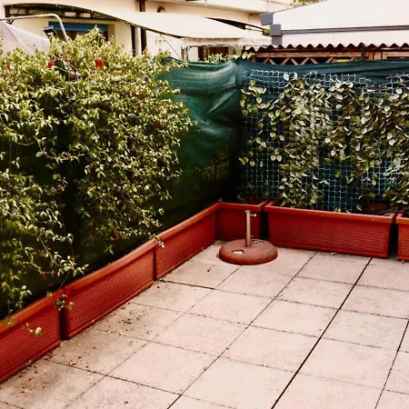 Olympic Hidden House * تورينو